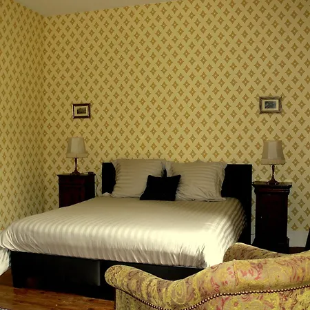 Domaine De La Brugere Bed & Breakfast *
