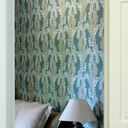 多梅因布鲁格里酒店 住宿加早餐酒店 Nantheuil