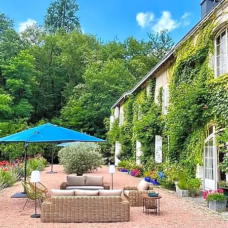 فندق مبيت وإفطار Domaine De La Brugere Nantheuil