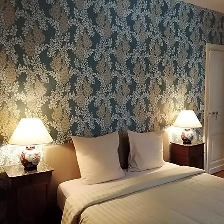 Domaine De La Brugere فندق مبيت وإفطار Nantheuil