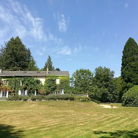 多梅因布鲁格里酒店 4* Nantheuil