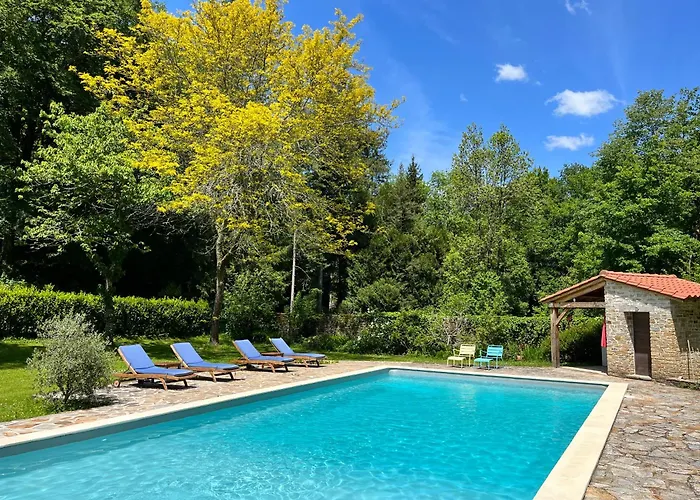 Domaine De La Brugere 4*